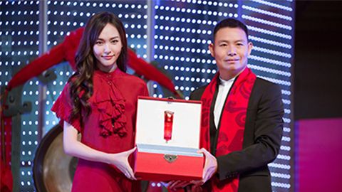 中国美正当红，MRCAT猫先生A股上市，引领新时代